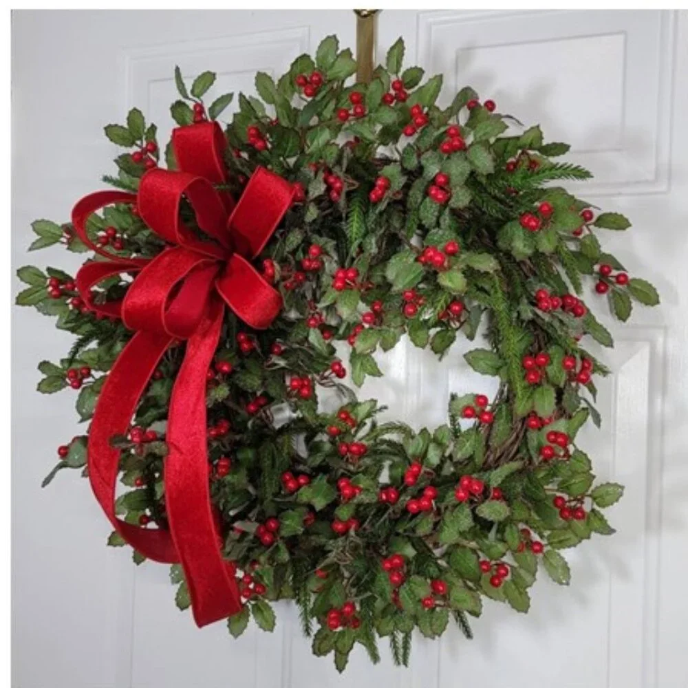 Mistletoe Winter Red Berry Mistletoe Wreath, Winter Holiday Mistletoe Wreath
